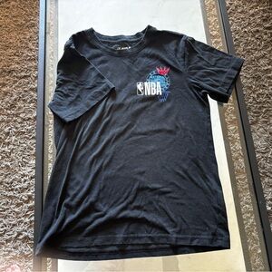 Boys NBA Medium shirt
